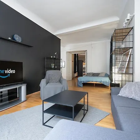 Appartement 10 Guests, 70m2, Center Of Old Town, Wi-fi, Streaming Tallinn