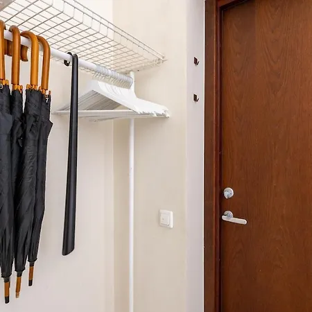 10 Guests, 70m2, Center Of Old Town, Wi-fi, Streaming Appartement