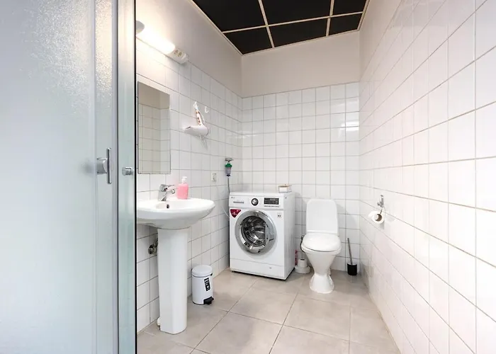 Apartamento 12 Guests, 70m2, Center Of Old Town, Wi-fi, Streaming Tallin