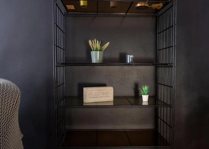 Apartman 10 Guests, 70m2, Center Of Old Town, Wi-fi, Streaming *